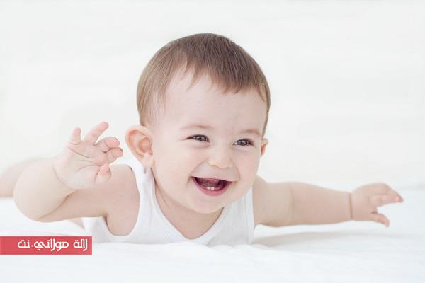 فائدة التحدث مع الأطفال الرضع